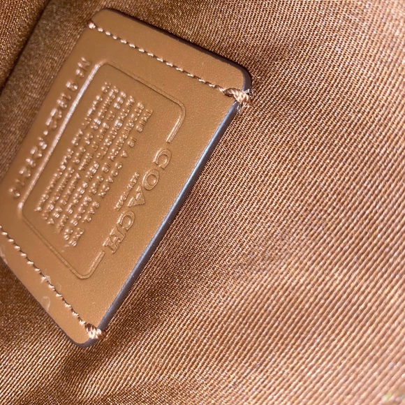 Coach crossbody bag. - Picture 3 of 4